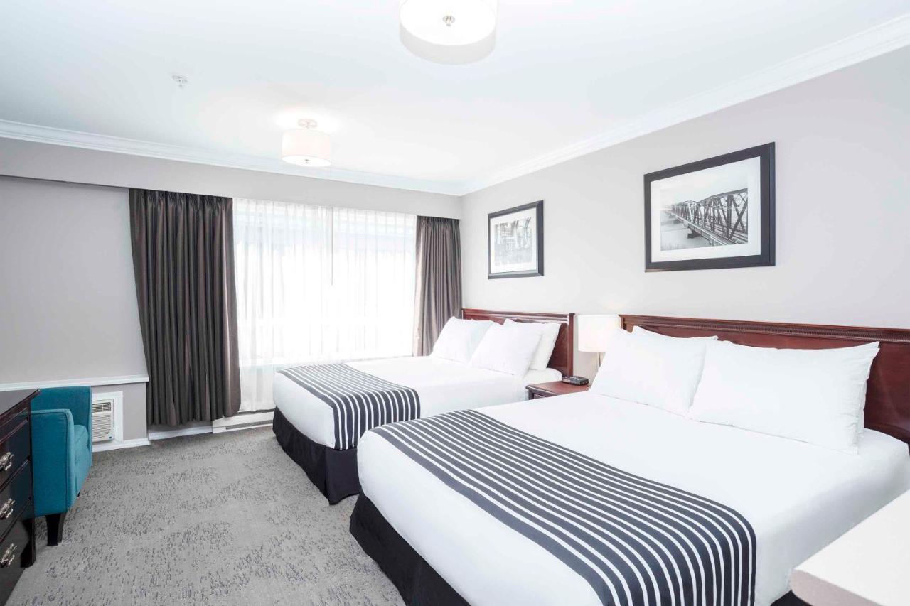 Hotel Sandman & George Prince George